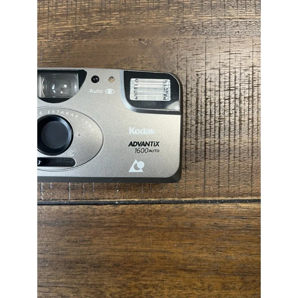 Kodak Advantix 1600 Auto APS Point & Shoot Film Camera - Tested Works + Strap